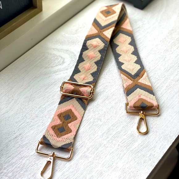 Brand NEW Crossbody Strap for any Bag in Blush Brown Grey Geo ๐๐ค - Picture 5 of 8